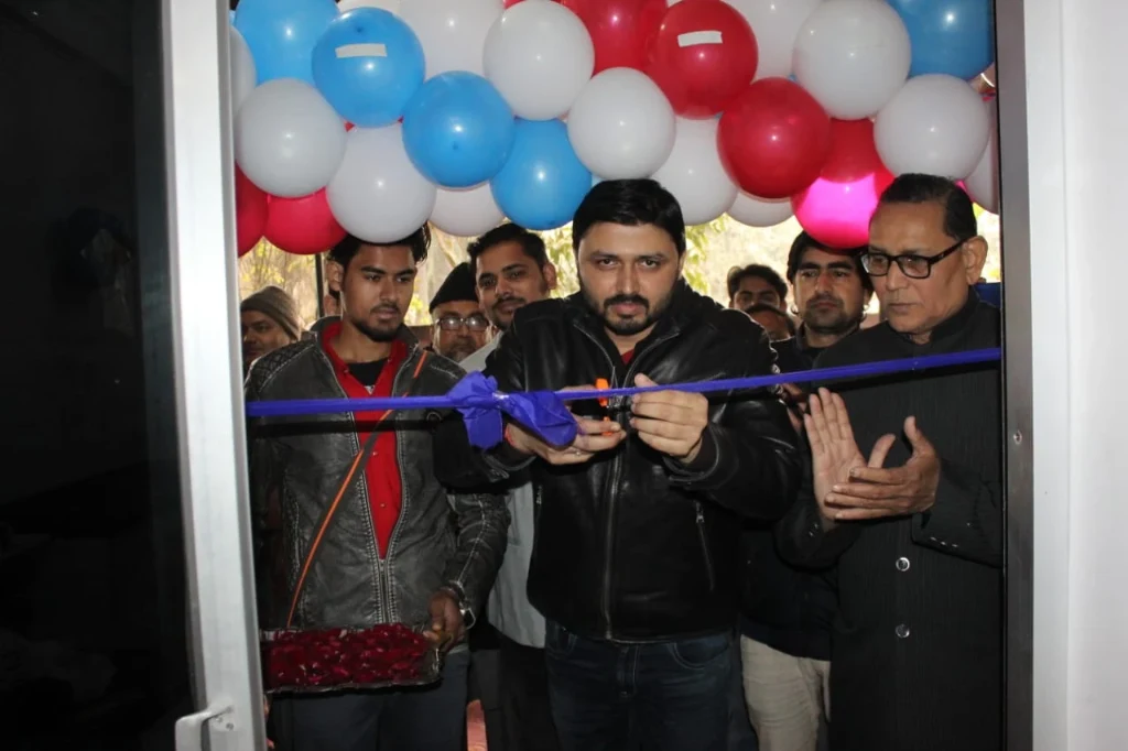 Grand inauguration ribbon cutting at Advance Physiotherapy Centre